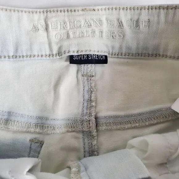 American Eagle Outfitters Women’s Hi-Rise Shortie Distressed Denim Shorts Size 6 - Picture 4 of 7